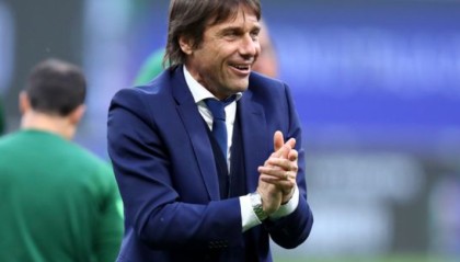  热刺主帅孔蒂赛后发布会怒辞职  