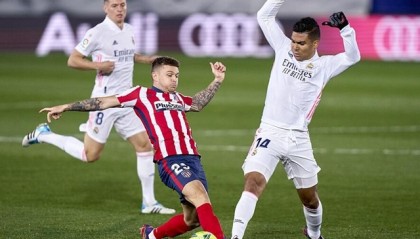  门兴格拉德巴赫连胜不止，德甲中游球队异军突起