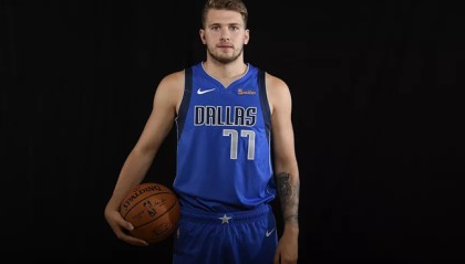  独行侠基德执教胜场数突破里程碑