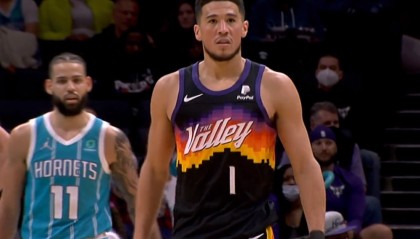  保罗16助攻太阳轻取爵士  