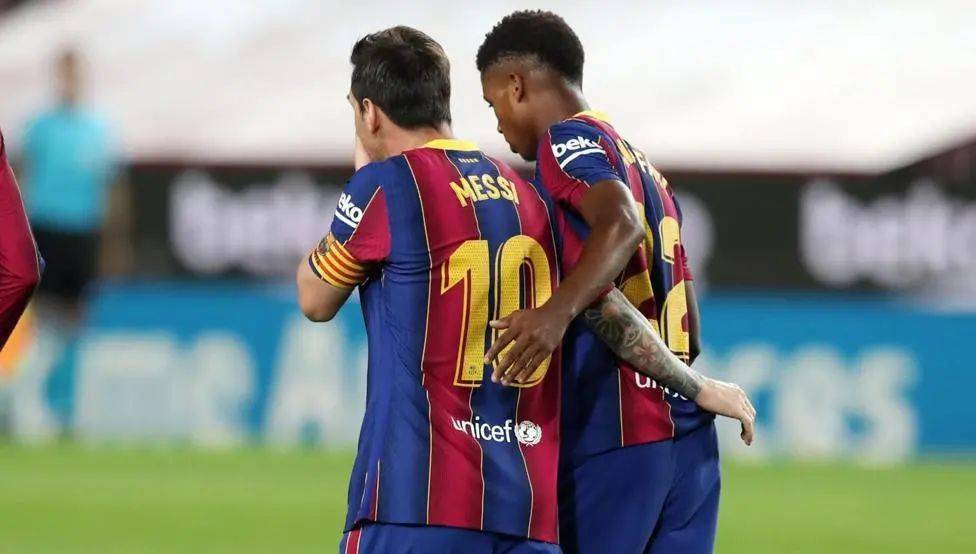  莱比锡红牛锋线发威，大胜升班马展现强队实力