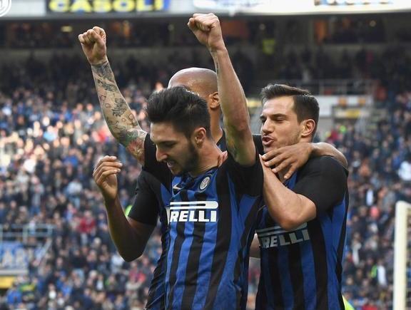  国际米兰主场告捷，劳塔罗梅开二度主宰比赛